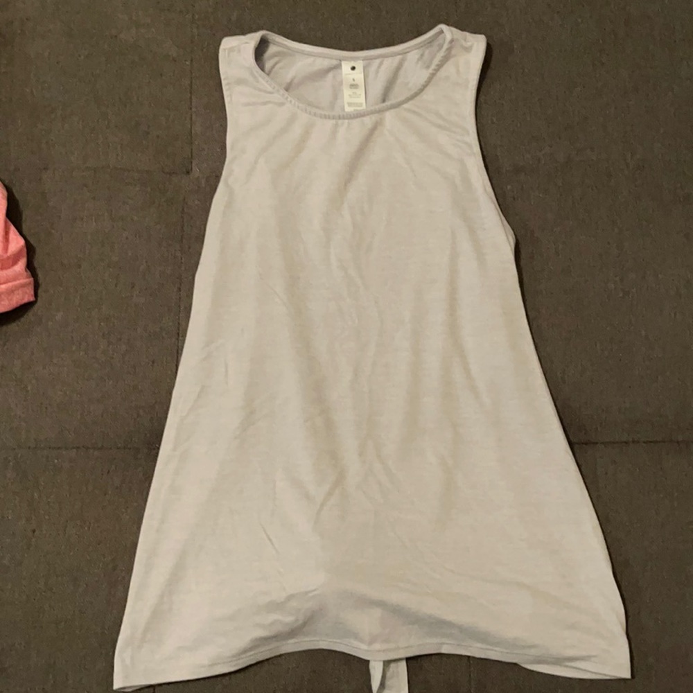 Workout tank top